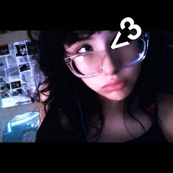 Meet your Posher, Kaelyn - Picture 1 of 1